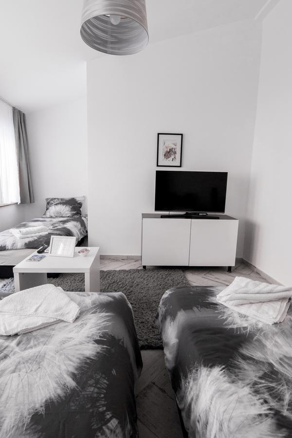 Adna & Amna Apartment Сараево Экстерьер фото